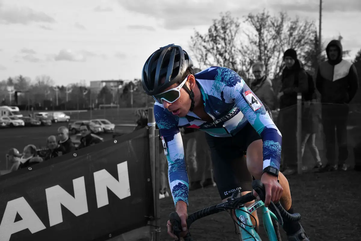 Cyclo-cross